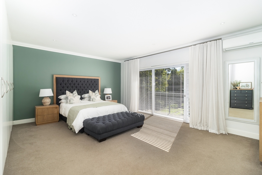 7 Bedroom Property for Sale in Durbanville Hills Western Cape